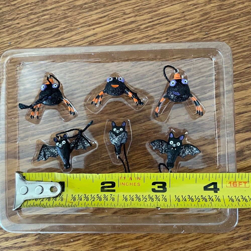 HALLMARK Keepsake Set of 6 Spooky Spiders and Bats Miniature Halloween Ornaments - Picture 7 of 7